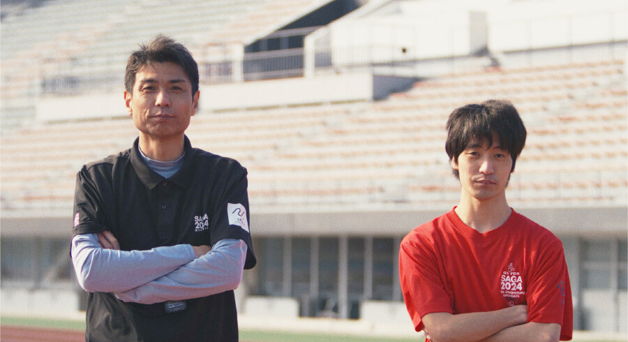 画像左：本田俊一さん（父・コーチ） 画像右：本田亮也選手（知的障がい）